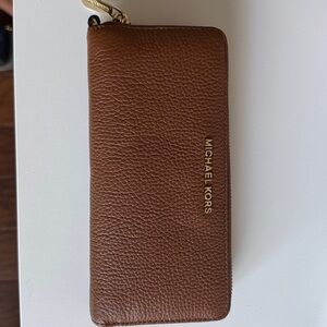 Michael Kors Tan Leather Zip Wallet